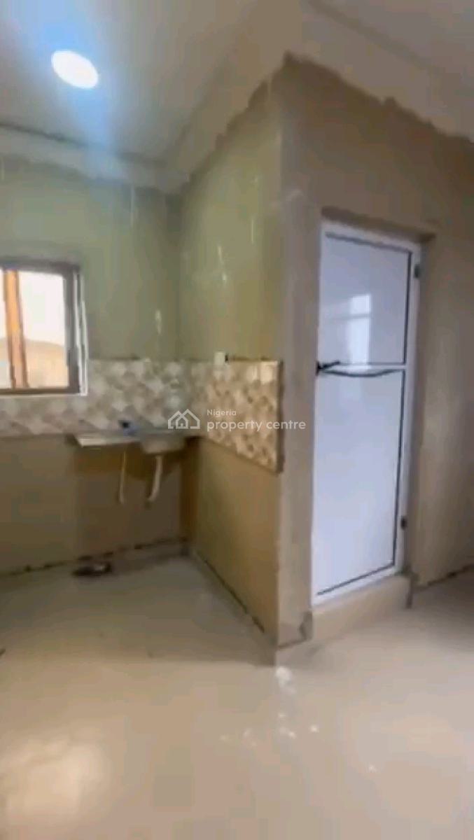 a Decent and Standard Roomself Con, Upstairs with Pop, Carpark, Off Ilaje Rod, Bariga, Shomolu, Lagos, Self Contain (single Rooms) for Rent