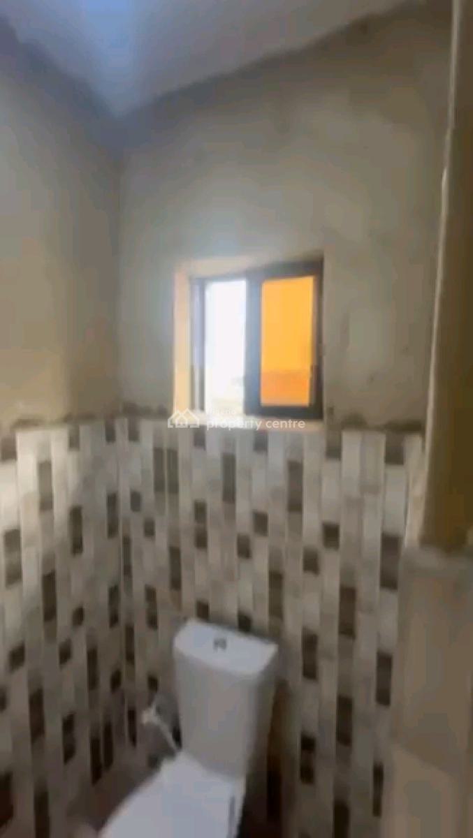 a Decent and Standard Roomself Con, Upstairs with Pop, Carpark, Off Ilaje Rod, Bariga, Shomolu, Lagos, Self Contain (single Rooms) for Rent
