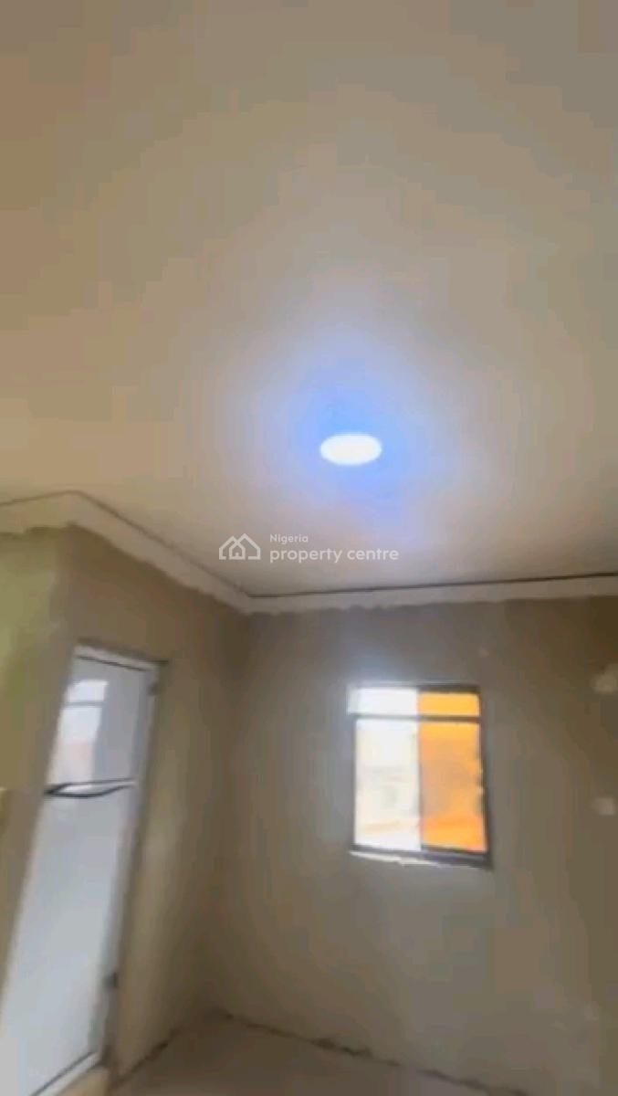 a Decent and Standard Roomself Con, Upstairs with Pop, Carpark, Off Ilaje Rod, Bariga, Shomolu, Lagos, Self Contain (single Rooms) for Rent