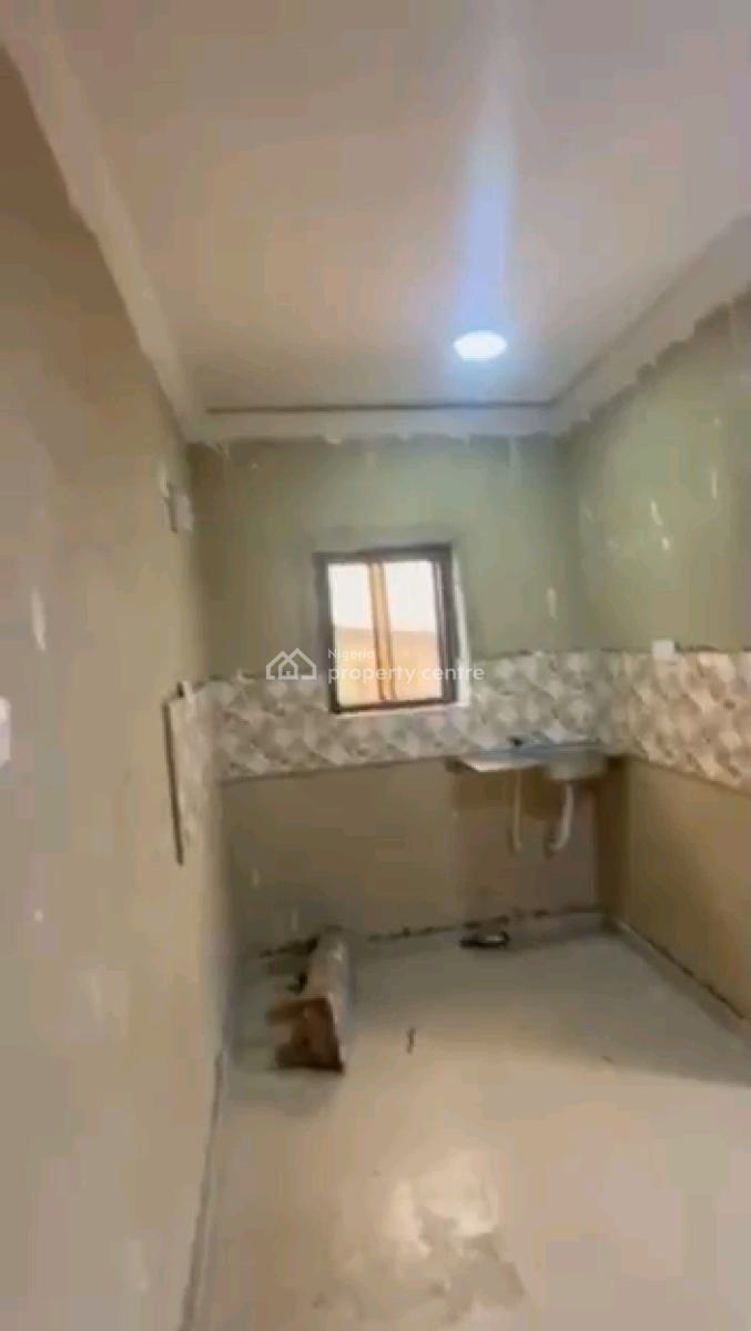 a Decent and Standard Roomself Con, Upstairs with Pop, Carpark, Off Ilaje Rod, Bariga, Shomolu, Lagos, Self Contain (single Rooms) for Rent