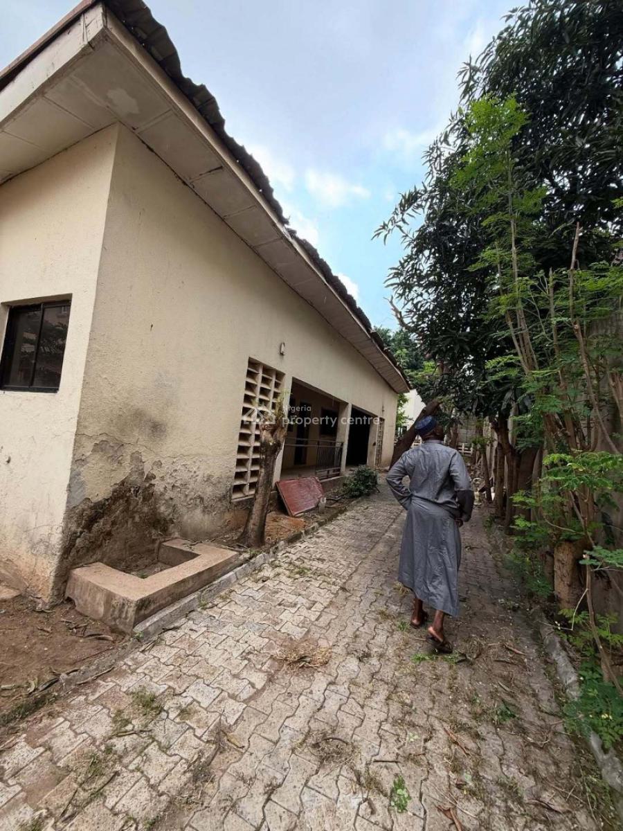 Luxurious 5-bedroom Fully Detached Duplex on 900 Sqm, Maitama District, Abuja, Detached Duplex for Sale