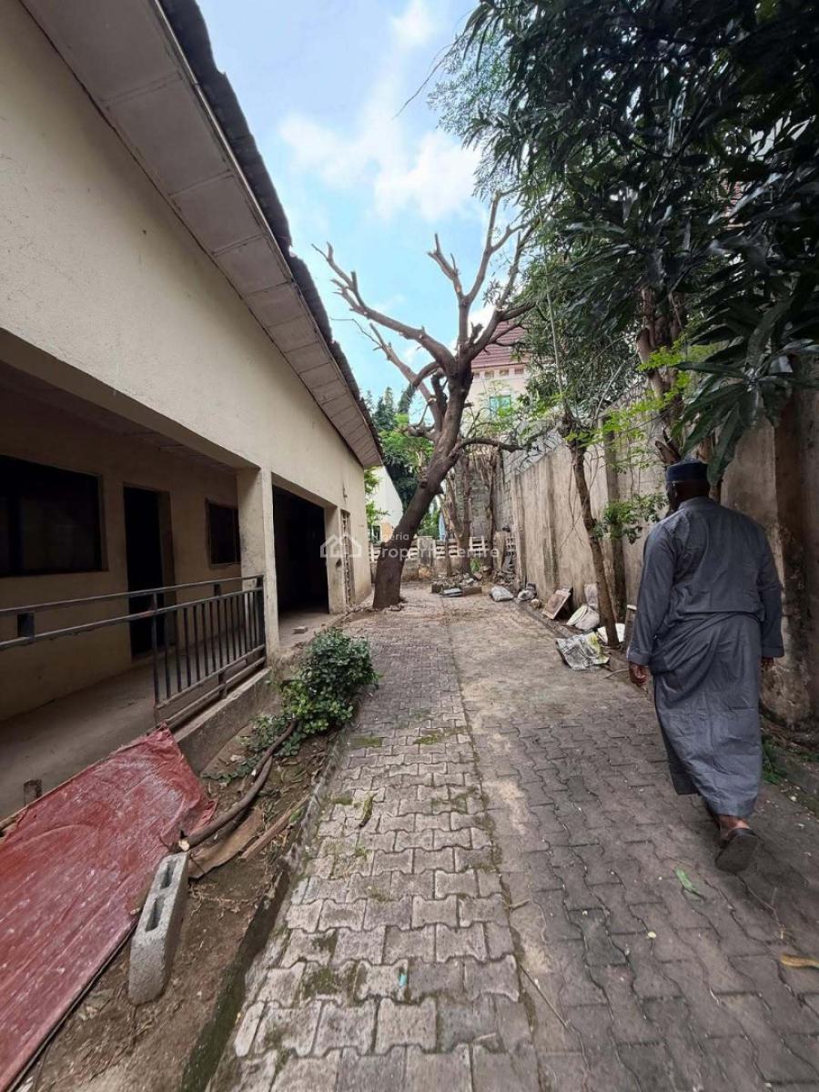 Luxurious 5-bedroom Fully Detached Duplex on 900 Sqm, Maitama District, Abuja, Detached Duplex for Sale