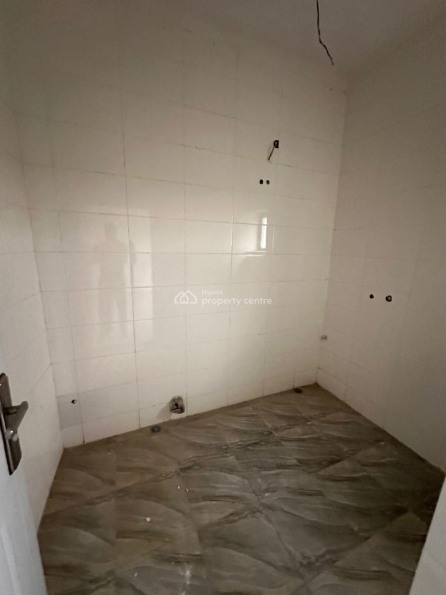 Beautifully Built 3 Bedroom Apartment, Lifecamp, Life Camp, Abuja, Flat / Apartment for Rent