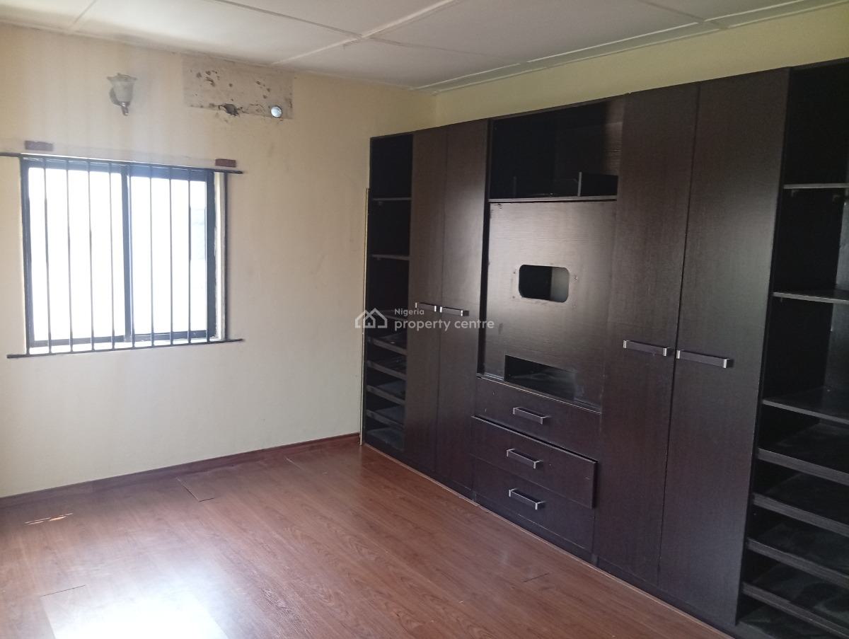 a Give Away 4 Bedroom Semi Detached Duplex in Lekki Phase 1, Lekki Phase 1, Lekki Phase 1, Lekki, Lagos, Semi-detached Duplex for Rent