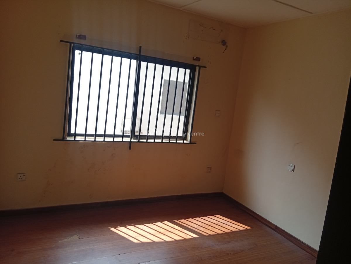 a Give Away 4 Bedroom Semi Detached Duplex in Lekki Phase 1, Lekki Phase 1, Lekki Phase 1, Lekki, Lagos, Semi-detached Duplex for Rent