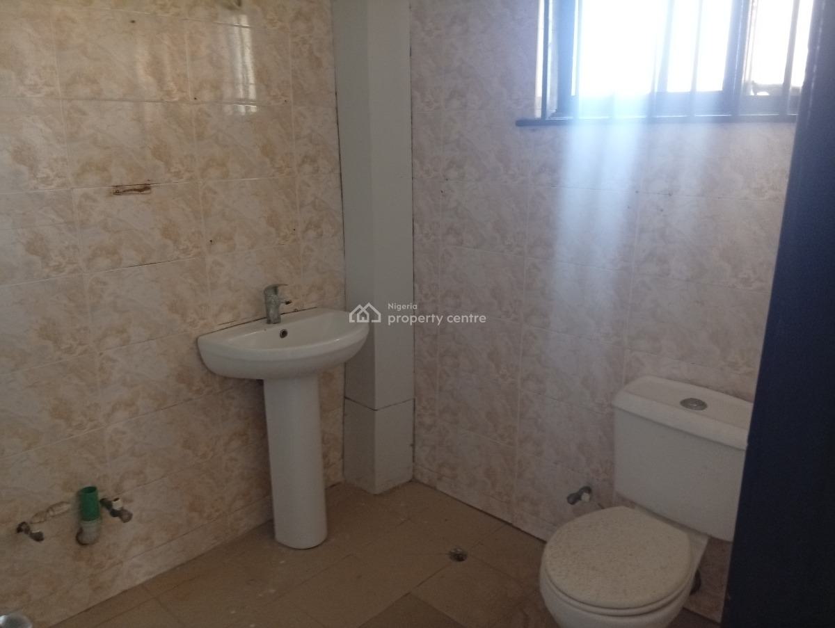 a Give Away 4 Bedroom Semi Detached Duplex in Lekki Phase 1, Lekki Phase 1, Lekki Phase 1, Lekki, Lagos, Semi-detached Duplex for Rent