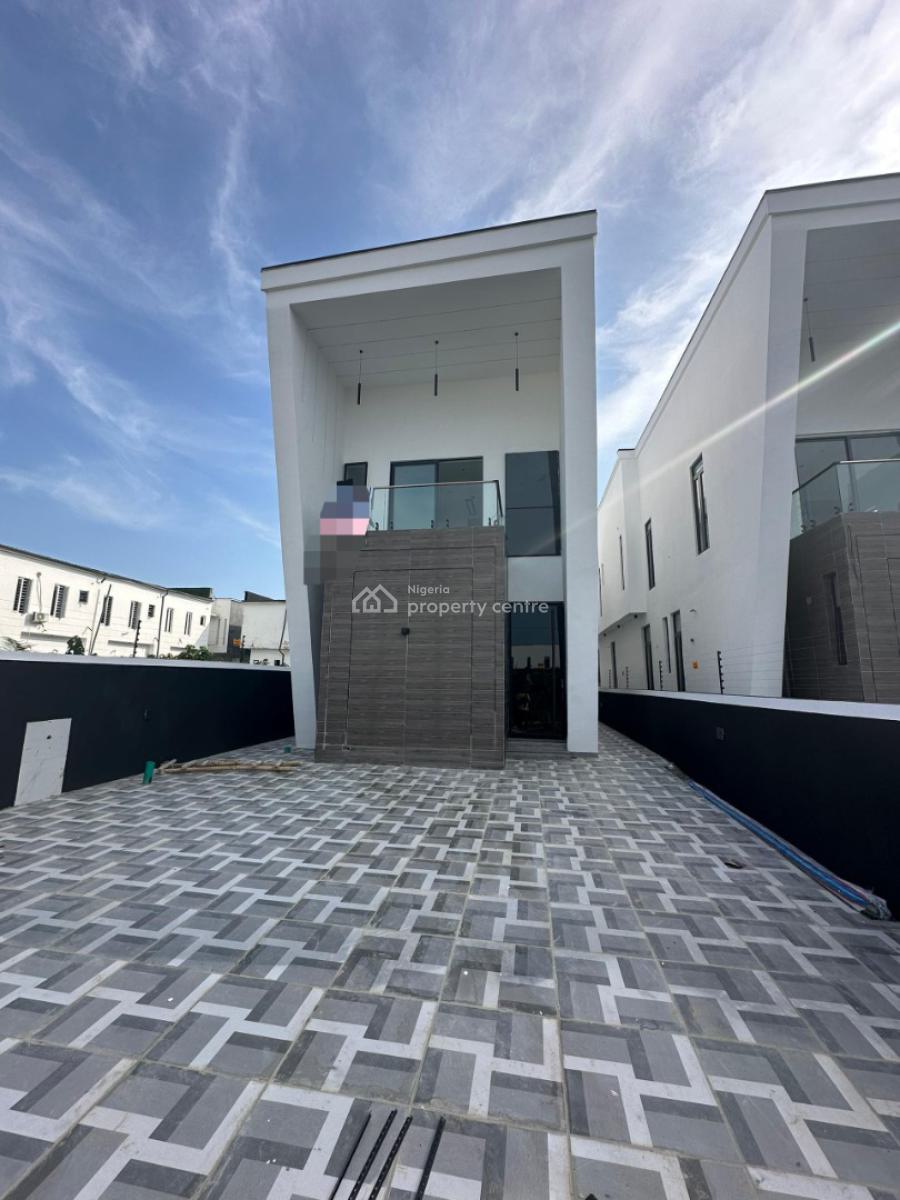 5-bedroom Fully Detached Duplex with Bq & Private Swimming Pool, Lekki, Lagos, Detached Duplex for Sale