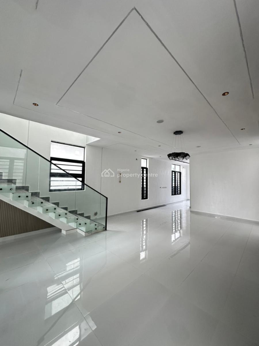 5-bedroom Fully Detached Duplex with Bq & Private Swimming Pool, Lekki, Lagos, Detached Duplex for Sale