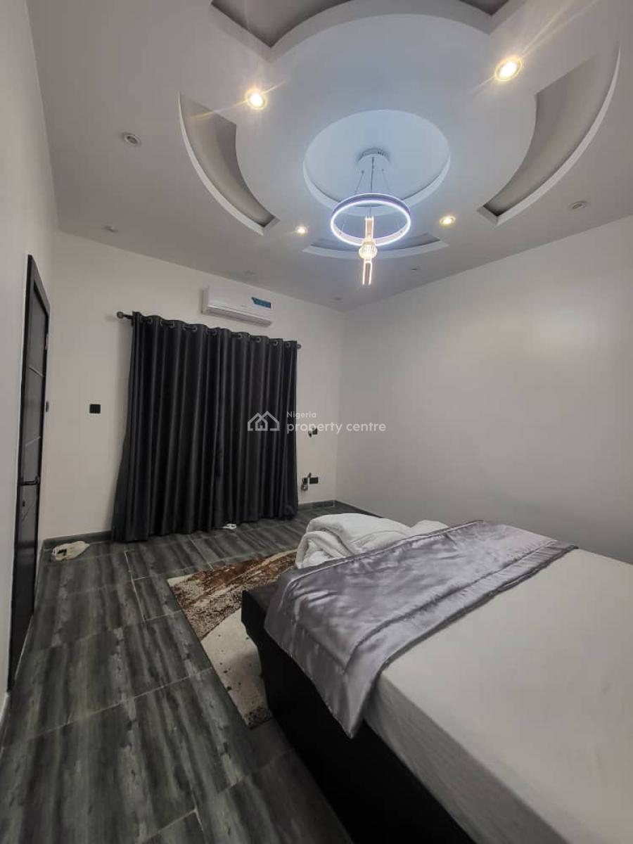 Newly Built Luxury Serviced Furnished 3bedrooms Apartment Wit Rooftop, Atlantic View Estate, New Road, Lekki, Lagos, Flat / Apartment for Rent