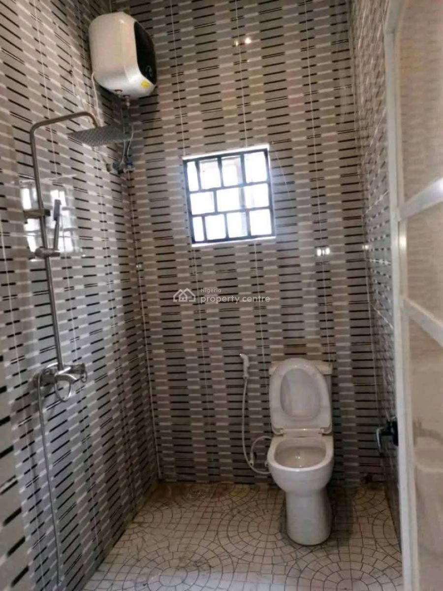 Standard Pop 3 Bedroom Flat with Steady Power Supply, Rd Road Off Okporo Rd Rumuodara, Rumuodara, Port Harcourt, Rivers, Flat / Apartment for Rent