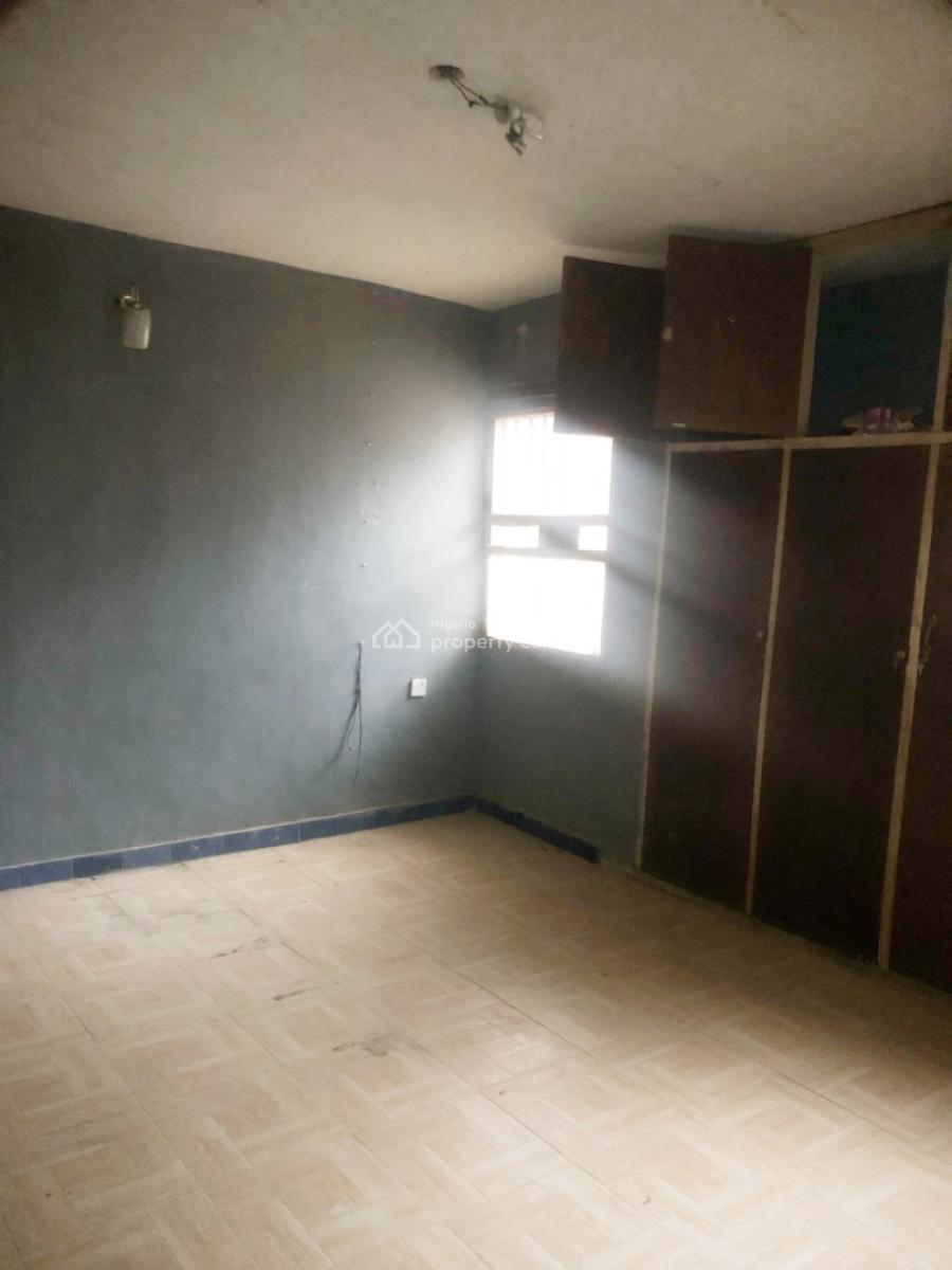 a Newly Renovated Spacious 3 Bedroom Flat, Olowora, Omole Phase 2, Ikeja, Lagos, Flat / Apartment for Rent
