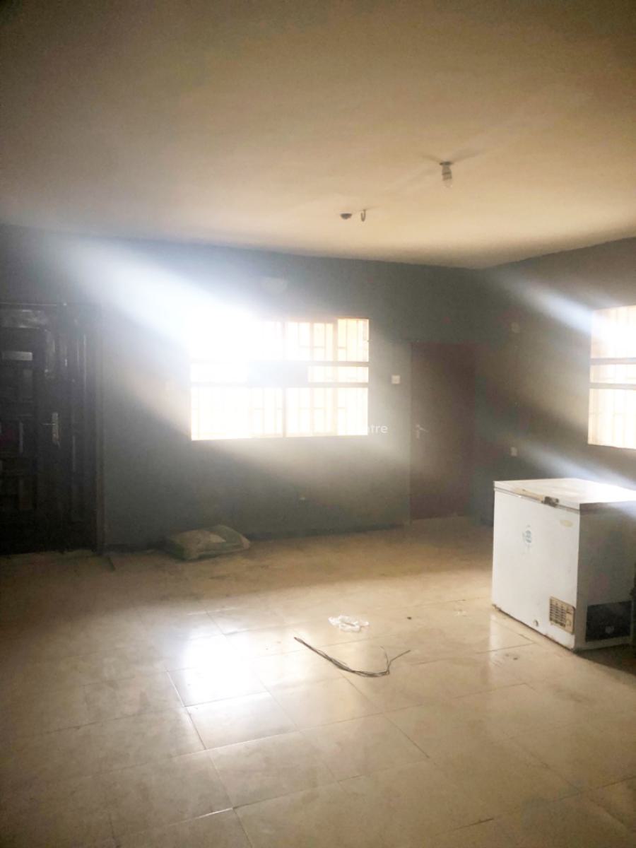a Newly Renovated Spacious 3 Bedroom Flat, Olowora, Omole Phase 2, Ikeja, Lagos, Flat / Apartment for Rent