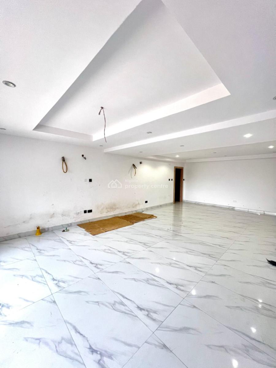 Spacious 3 Bedroom Apartment with Pool & Gym, Ikoyi, Lagos, Flat / Apartment for Rent