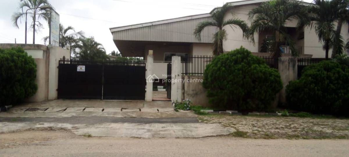 7 Bedroom Fully Detached House + 2 Room Staff Quarters, New Bodija, Ibadan, Oyo, Mixed-use Land for Sale