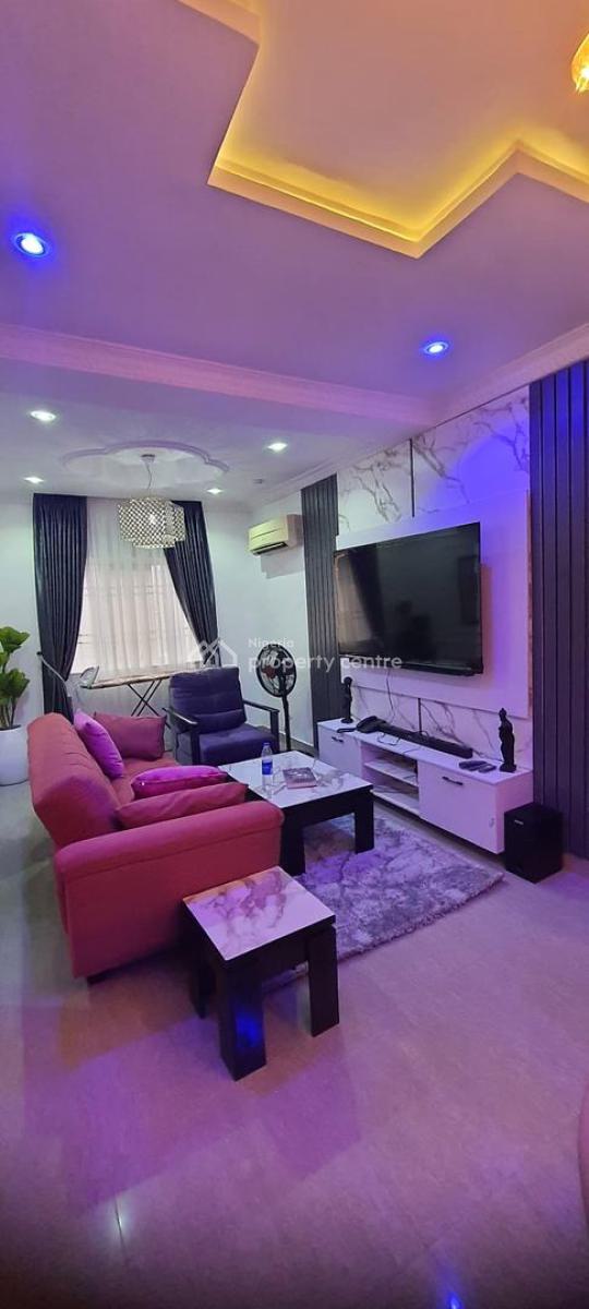 Fully Furnished & Serviced 3 Bedroom Apartment, Lekki Phase 1, Lekki, Lagos, Flat / Apartment for Rent