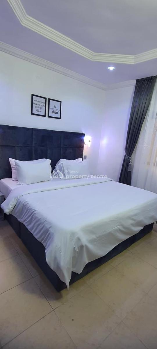 Fully Furnished & Serviced 3 Bedroom Apartment, Lekki Phase 1, Lekki, Lagos, Flat / Apartment for Rent