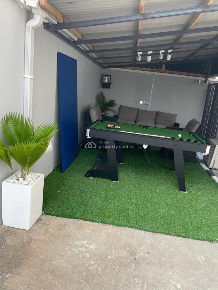 Fully Furnished & Serviced 3 Bedroom Apartment, Lekki Phase 1, Lekki, Lagos, Flat / Apartment for Rent