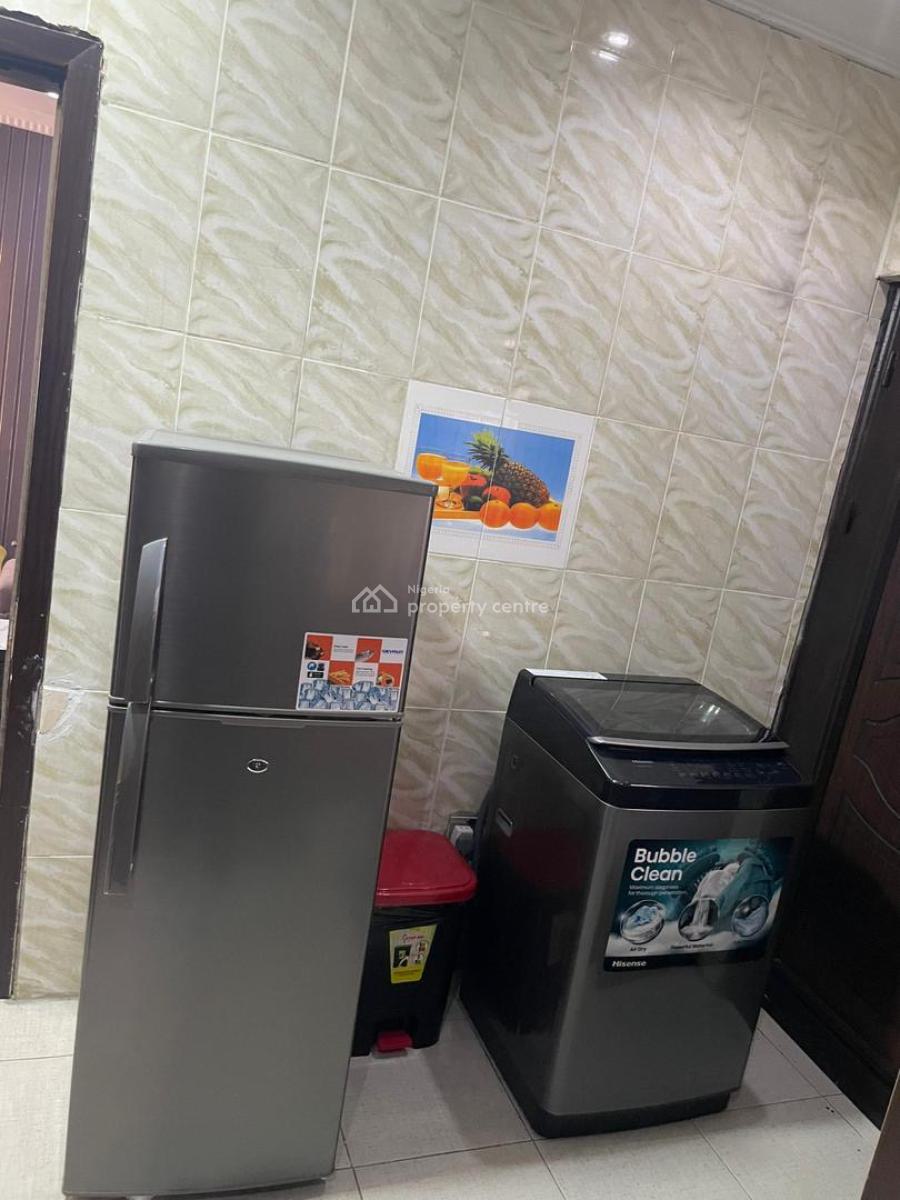 Fully Furnished & Serviced 3 Bedroom Apartment, Lekki Phase 1, Lekki, Lagos, Flat / Apartment for Rent