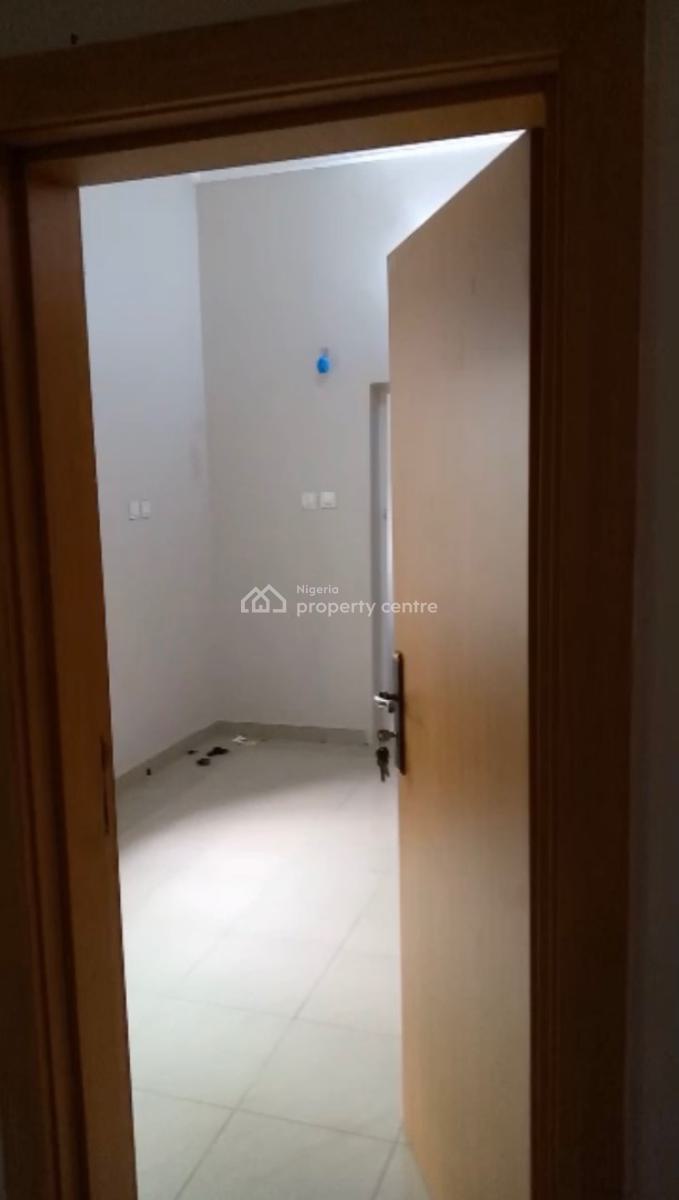 Self Contain, Lekki County, Ikota, Lekki, Lagos, Self Contain (single Rooms) for Rent