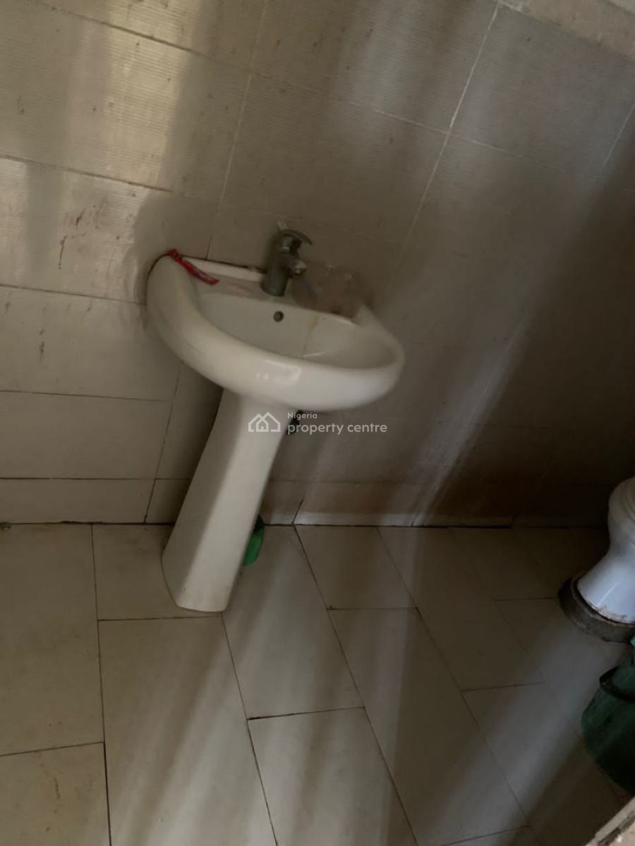 Self Contain Apartment, Jehovah Witness Road, Bogije, Ibeju Lekki, Lagos, Self Contain (single Rooms) for Rent