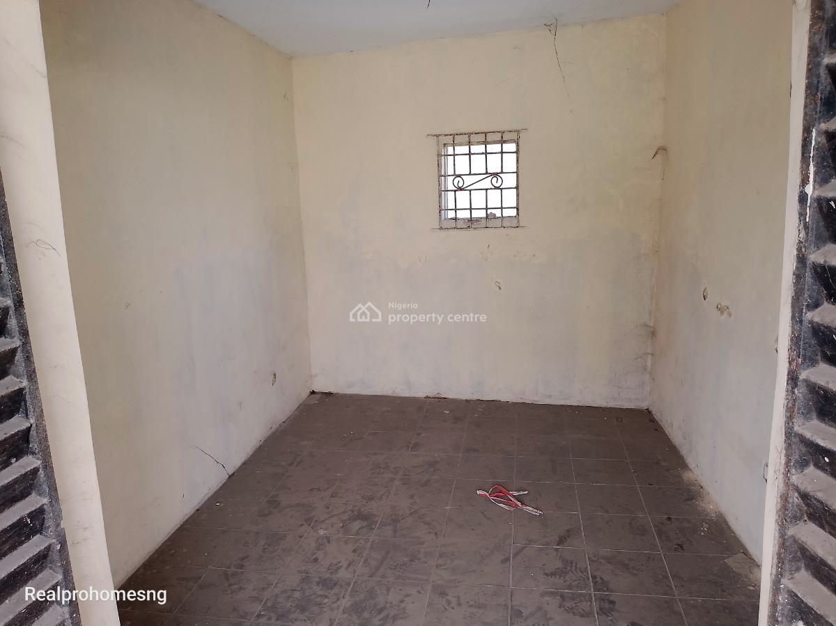 Shop Space in Seaside Estate, Seaside Estate, Badore Road, Ajah Lekki Lagos, Badore, Ajah, Lagos, Shop for Rent