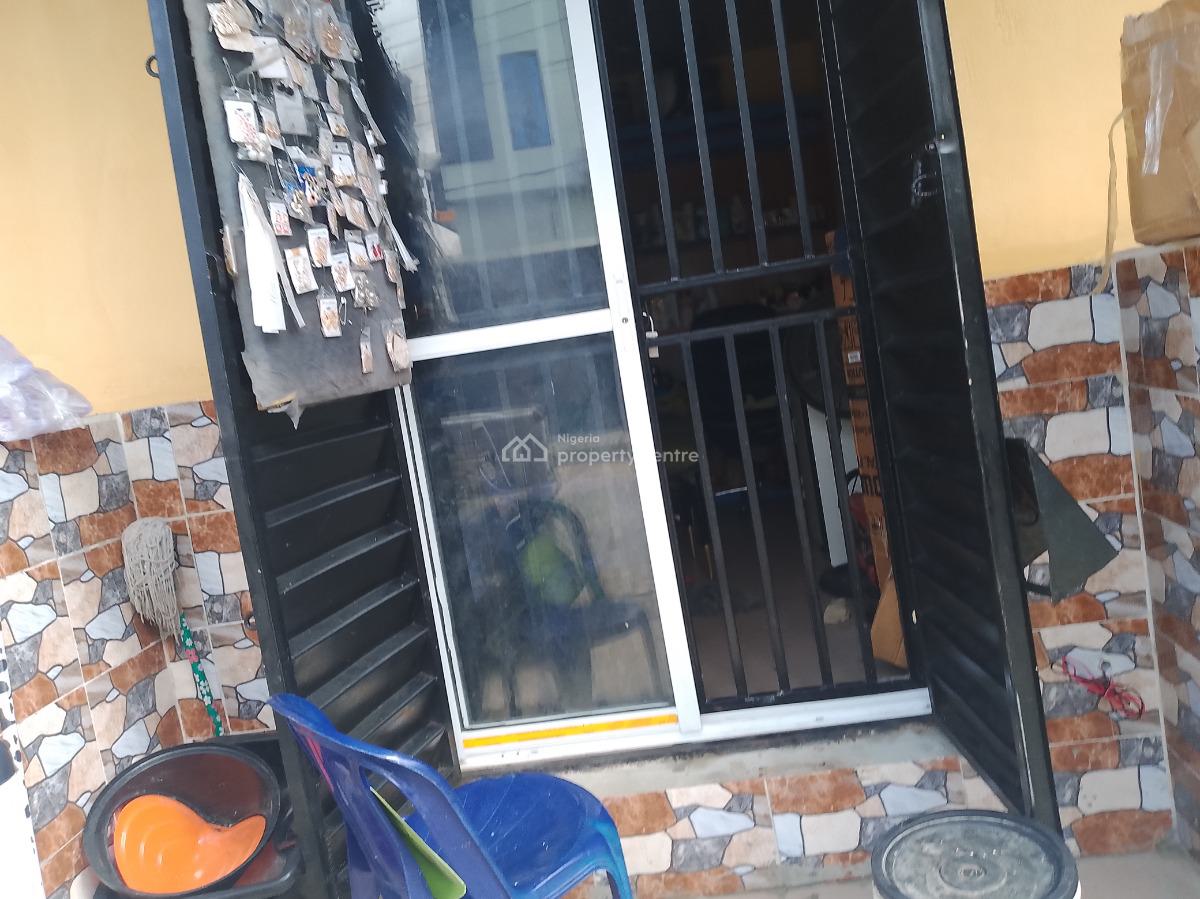 Shop Space in Seaside Estate, Seaside Estate, Badore Road, Ajah Lekki Lagos, Badore, Ajah, Lagos, Shop for Rent
