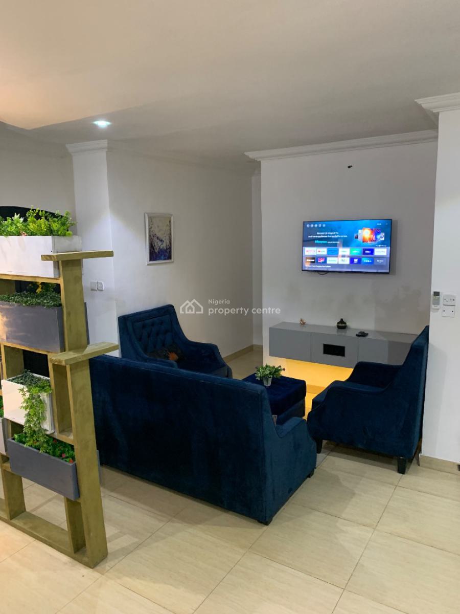 Loft Studio Unit with Walk-in-closet in Lekki Phase 1, Lekki Phase 1, Lekki, Lagos, Self Contain (single Rooms) Short Let