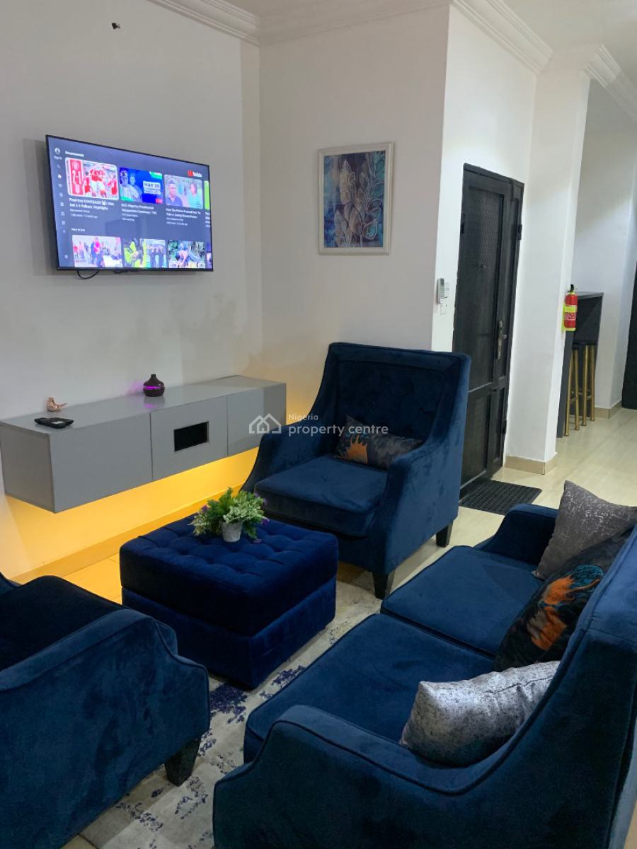 Loft Studio Unit with Walk-in-closet in Lekki Phase 1, Lekki Phase 1, Lekki, Lagos, Self Contain (single Rooms) Short Let