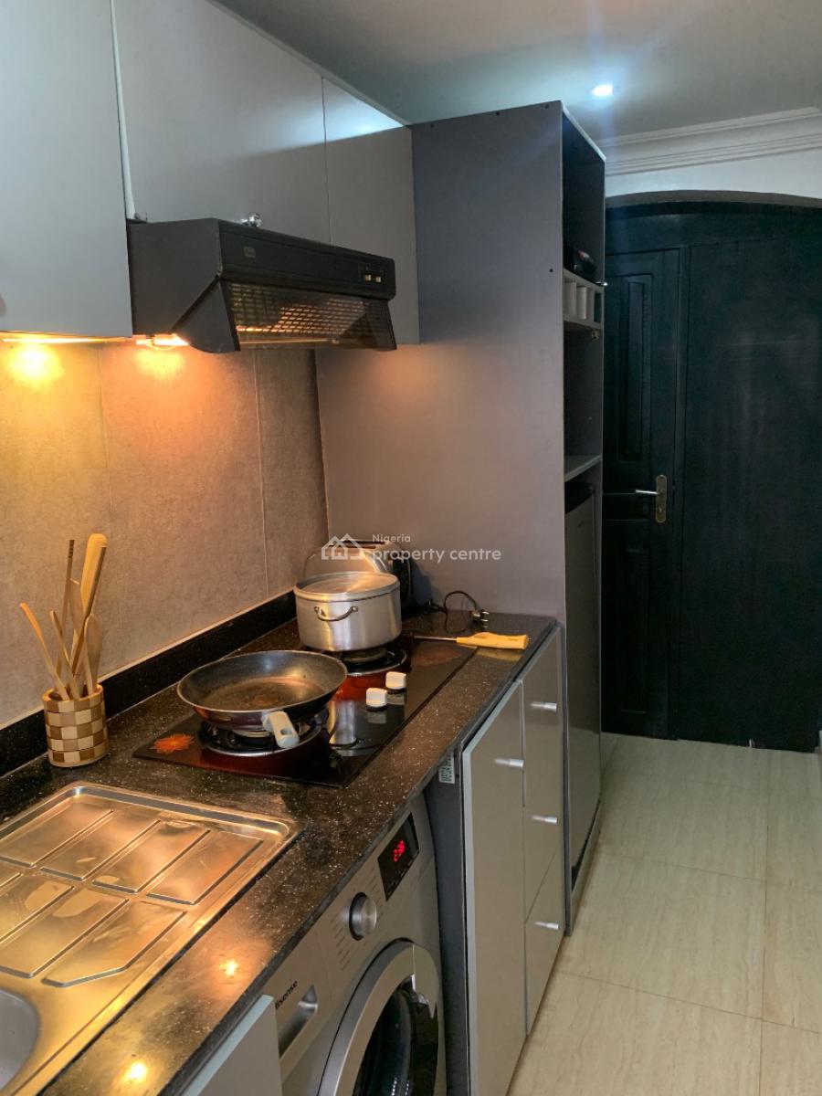 Loft Studio Unit with Walk-in-closet in Lekki Phase 1, Lekki Phase 1, Lekki, Lagos, Self Contain (single Rooms) Short Let