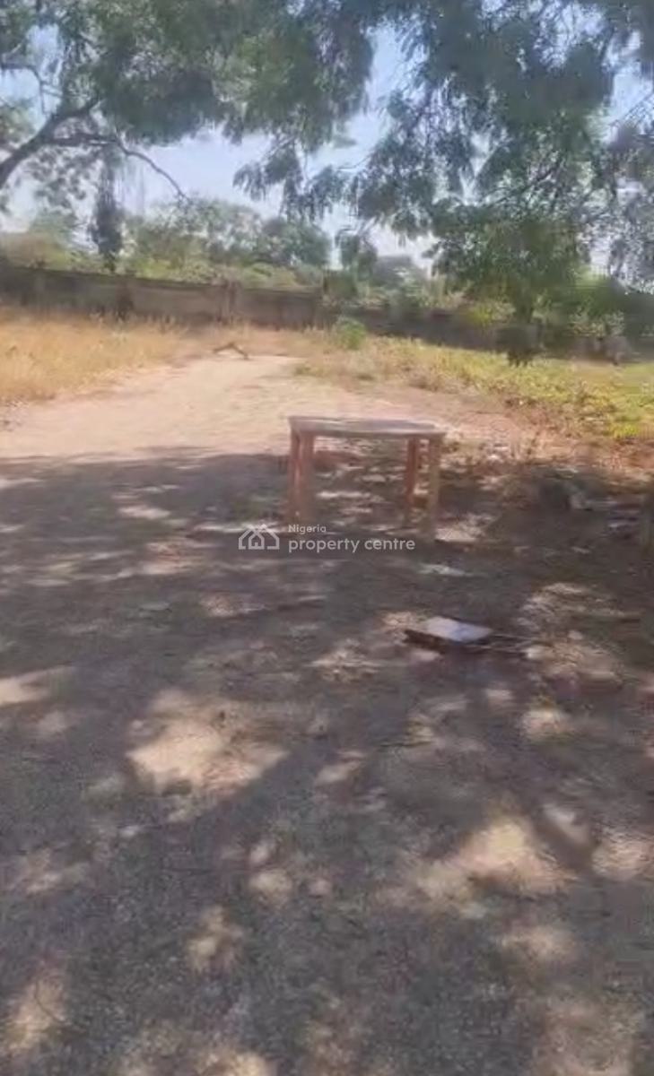Land Size 1 Hectare   Purpose Commercial  Status C.of.o, Central Business District, Abuja, Commercial Land for Sale
