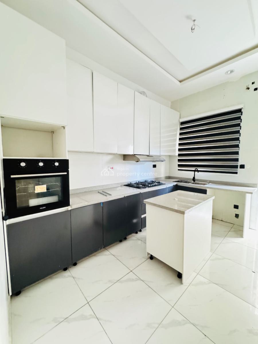 Spacious Semi Furnished 4bedrms Semi Detached Duplex Available  165m, Orchid Road, Lekki, Lagos, Detached Duplex for Sale
