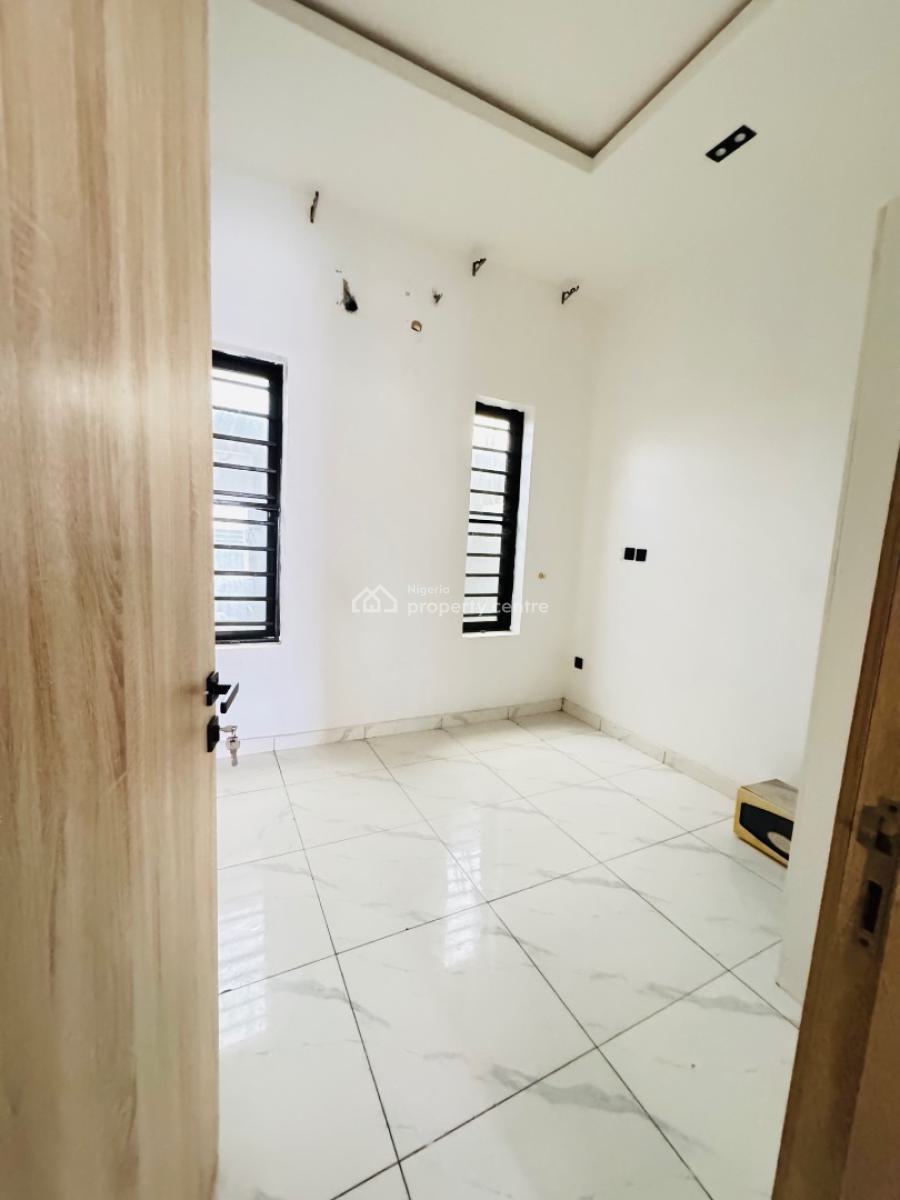 Spacious Semi Furnished 4bedrms Semi Detached Duplex Available  165m, Orchid Road, Lekki, Lagos, Detached Duplex for Sale
