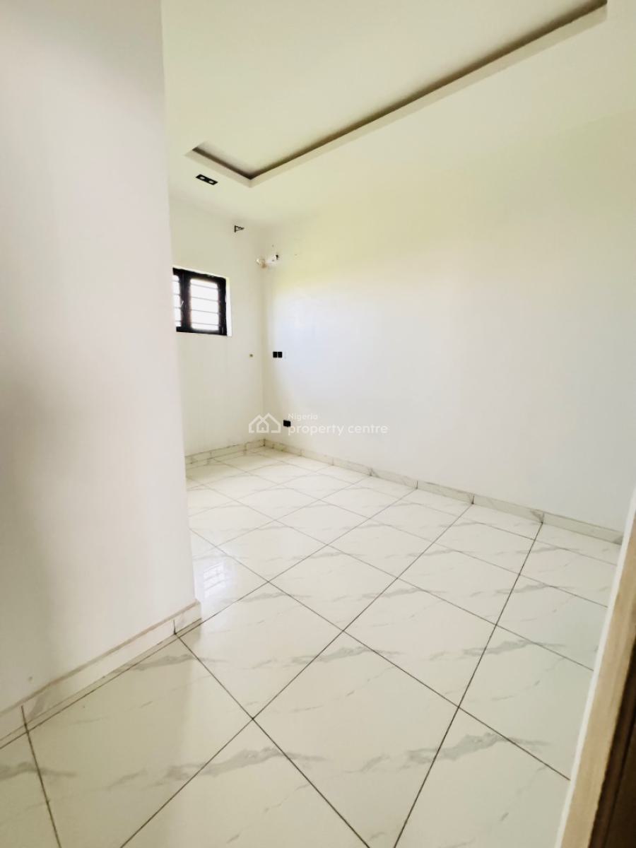 Spacious Semi Furnished 4bedrms Semi Detached Duplex Available  165m, Orchid Road, Lekki, Lagos, Detached Duplex for Sale