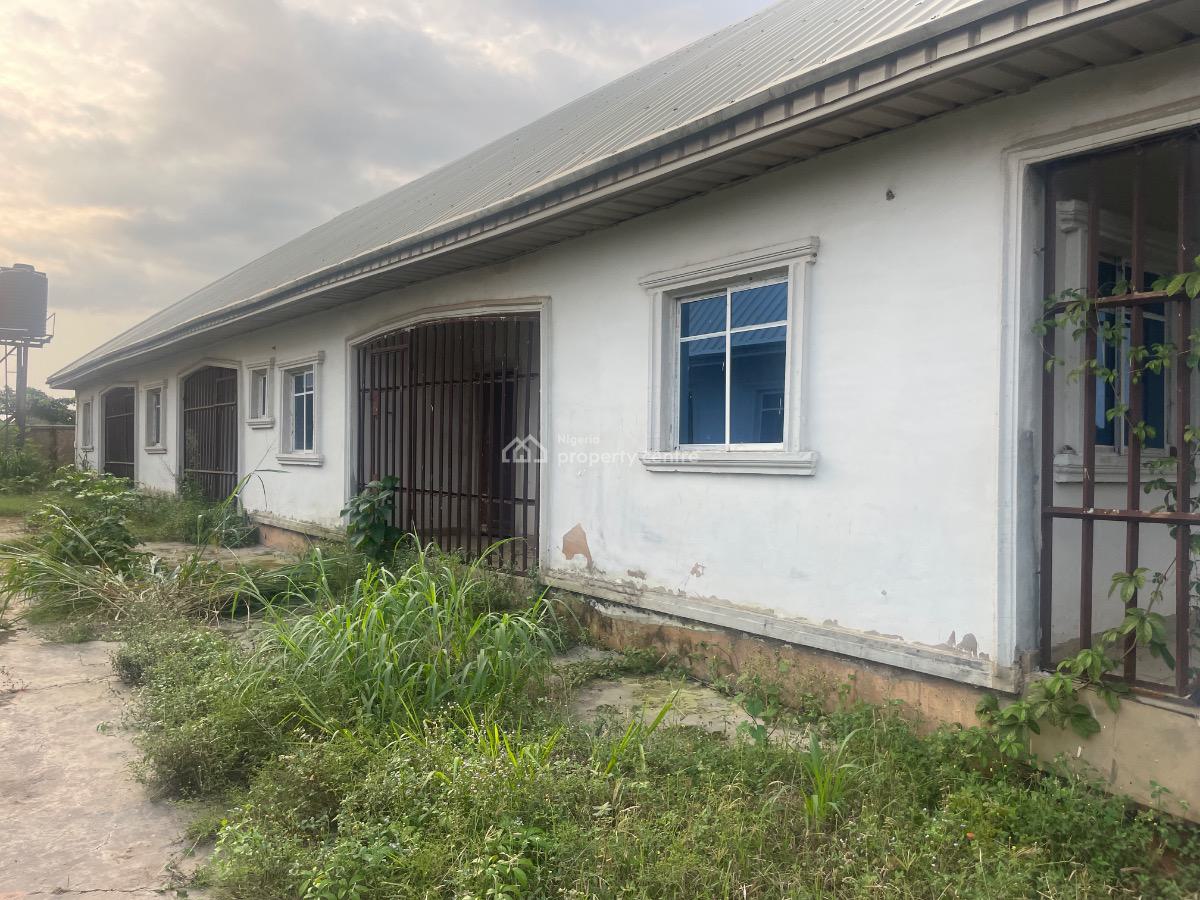 Luxury Buildings, Behind Chairman House, Uhie Community, Off Sapele Road, Benin, Oredo, Edo, Block of Flats for Sale