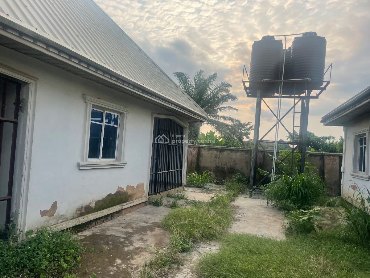 Luxury Buildings, Behind Chairman House, Uhie Community, Off Sapele Road, Benin, Oredo, Edo, Block of Flats for Sale