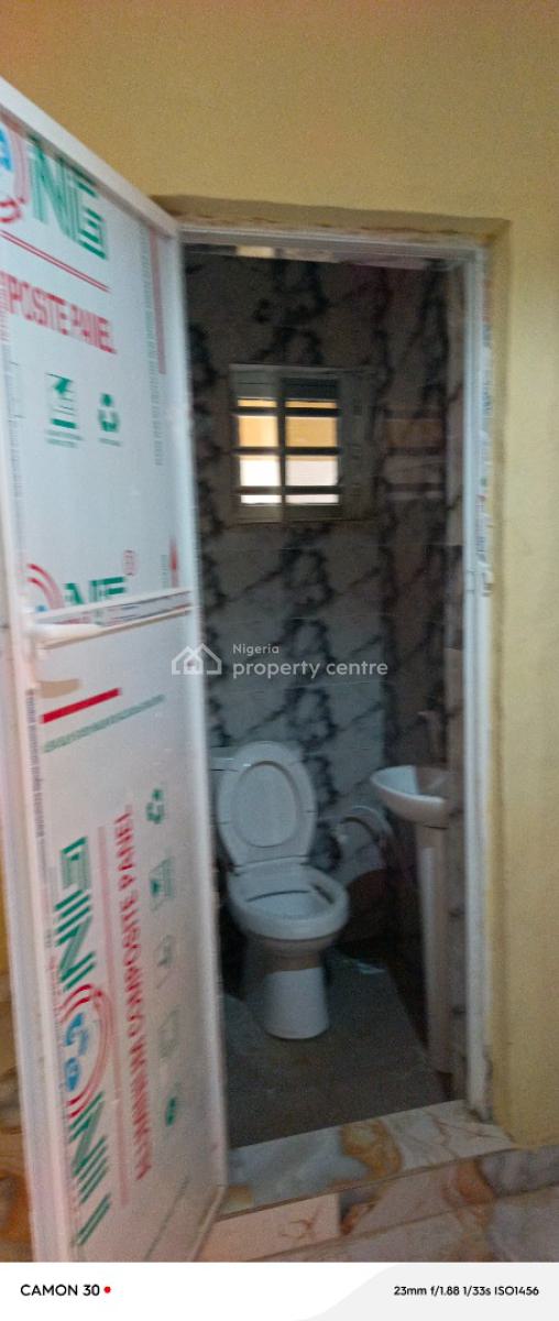 New 2bedrooms Flat, Ikorodu, Ebute, Ikorodu, Lagos, Flat / Apartment for Rent