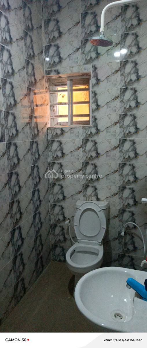 New 2bedrooms Flat, Ikorodu, Ebute, Ikorodu, Lagos, Flat / Apartment for Rent