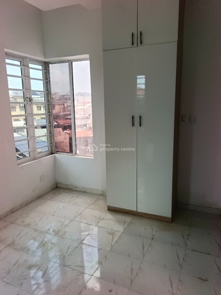 Luxury New Studio Apartment, Off Ologolo Road, Lekki, Lagos, Self Contain (single Rooms) for Rent