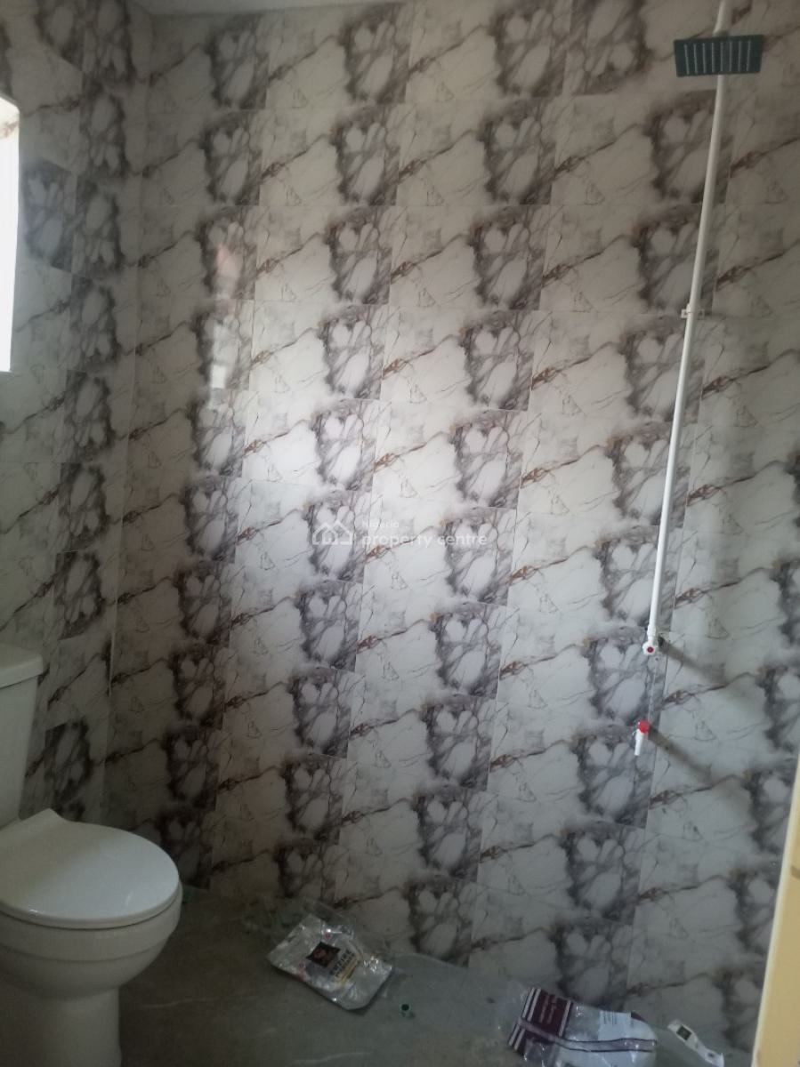 Luxury Newly Built 2 Bedroom, Benson Akinyele Okeafa, Oke Afa, Isolo, Lagos, Flat / Apartment for Rent