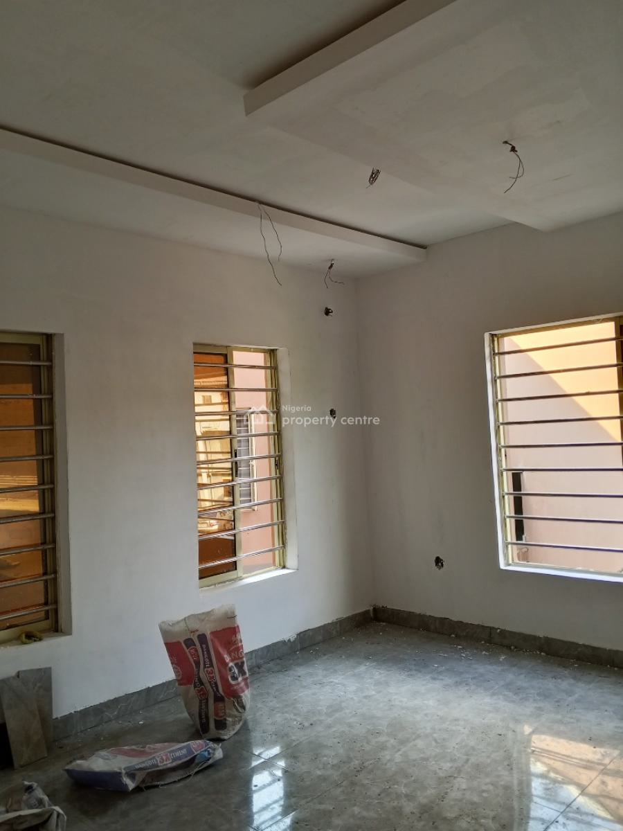 Luxury Newly Built 2 Bedrooms, Benson Akinyele, Oke Afa, Isolo, Lagos, Flat / Apartment for Rent