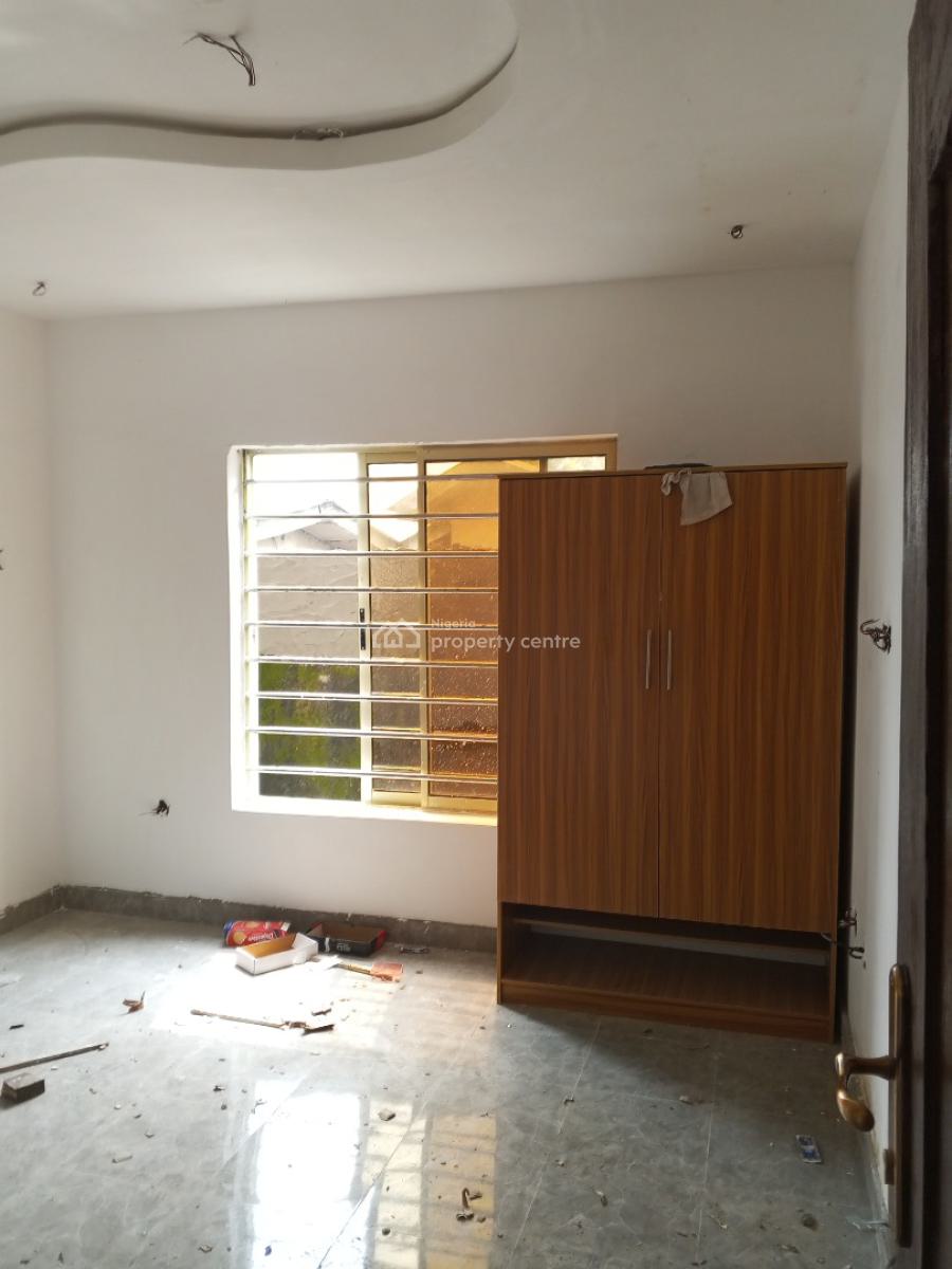 Luxury Newly Built 2 Bedrooms, Benson Akinyele, Oke Afa, Isolo, Lagos, Flat / Apartment for Rent