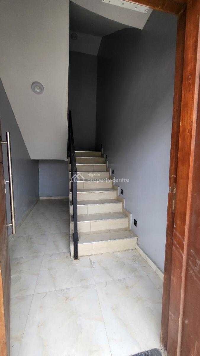 2 Bedroom Apartment Modern Day Pop Ceiling, Ado, Ajah, Lagos, Block of Flats for Sale