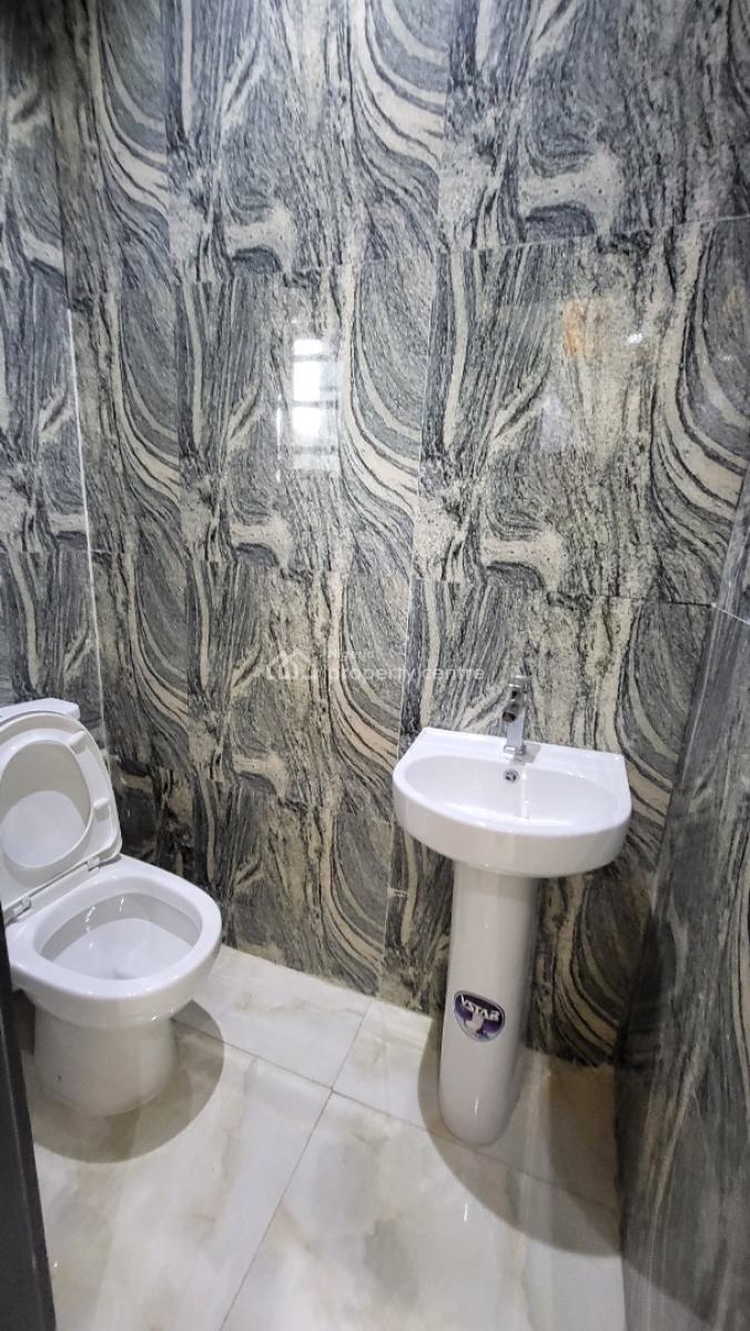 2 Bedroom Apartment Modern Day Pop Ceiling, Ado, Ajah, Lagos, Block of Flats for Sale