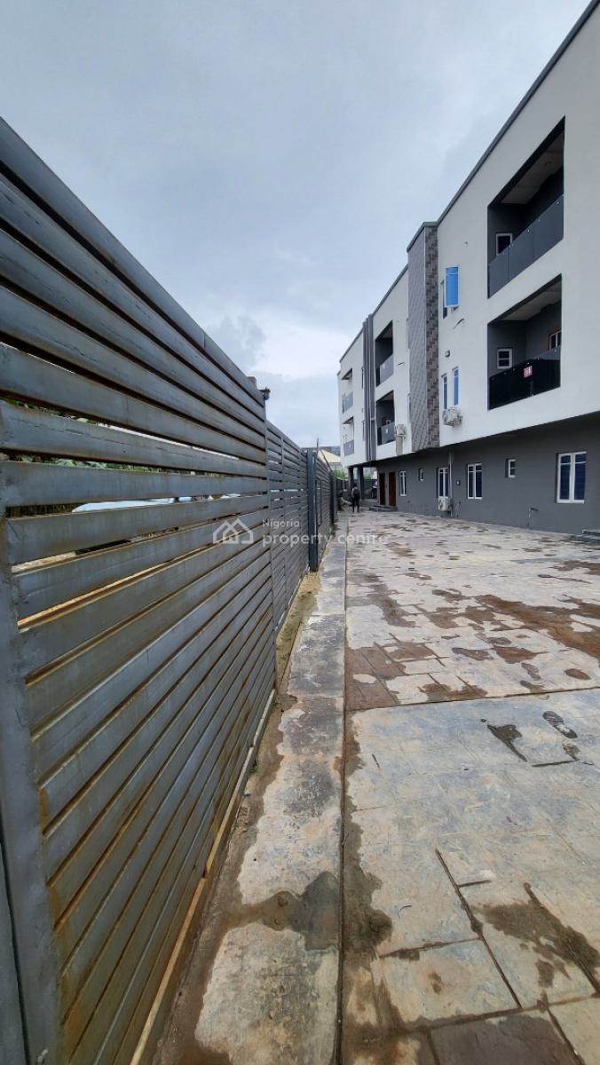 2 Bedroom Apartment Modern Day Pop Ceiling, Ado, Ajah, Lagos, Block of Flats for Sale