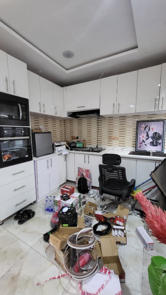 2 Bedroom Apartment Modern Day Pop Ceiling, Ado, Ajah, Lagos, Block of Flats for Sale