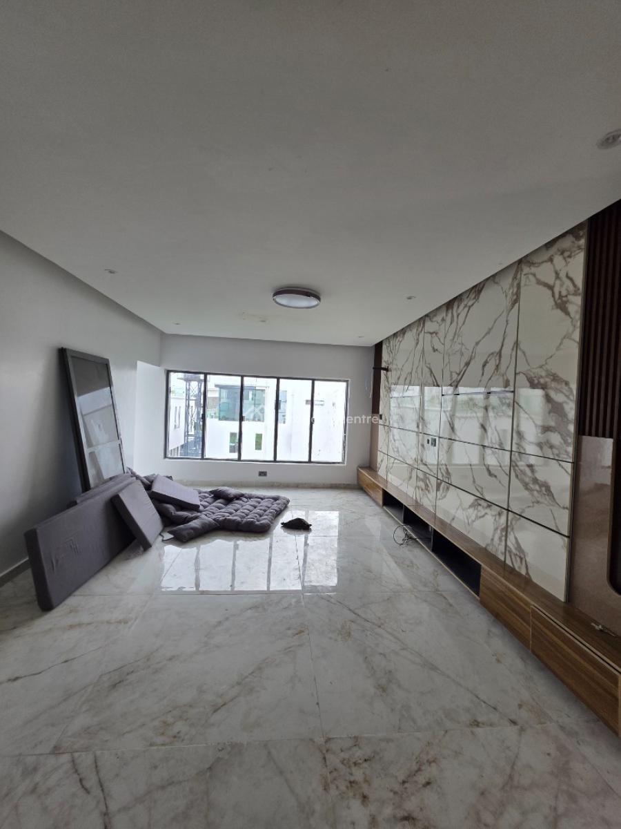5bedrooms Detached Duplex with Bq, Victory Park Estate, Apapa, Lagos, Detached Duplex for Sale