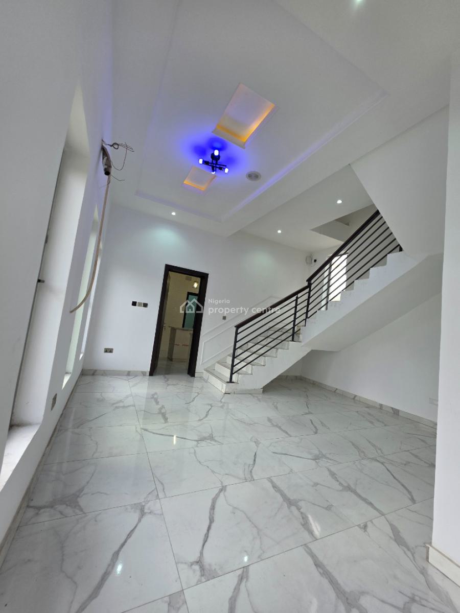 5bedrooms Detached Duplex with Bq, Victory Park Estate, Osapa, Lekki, Lagos, Detached Duplex for Sale