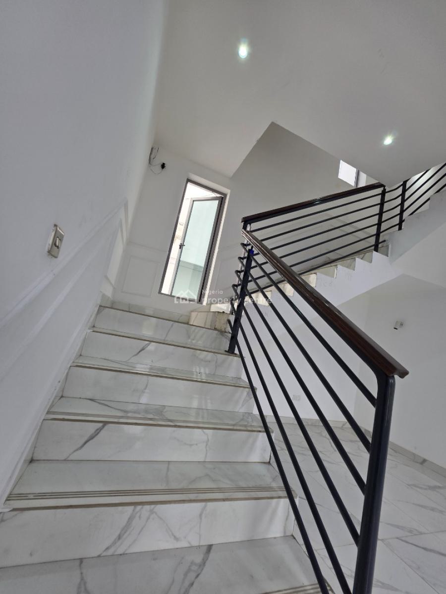 5bedrooms Detached Duplex with Bq, Victory Park Estate, Osapa, Lekki, Lagos, Detached Duplex for Sale
