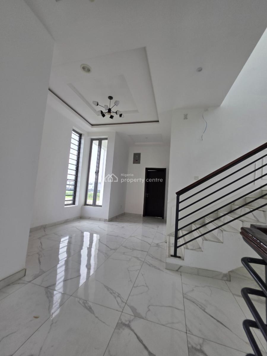 5bedrooms Detached Duplex with Bq, Victory Park Estate, Osapa, Lekki, Lagos, Detached Duplex for Sale