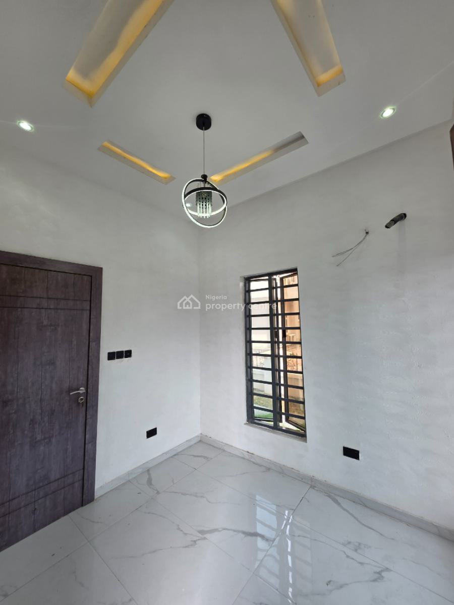 Spacious 5bedrooms Semi Detached Duplex with Bq, Victory Park Estate, Osapa, Lekki, Lagos, Semi-detached Duplex for Sale